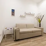 Adelis Apartmán Neapol