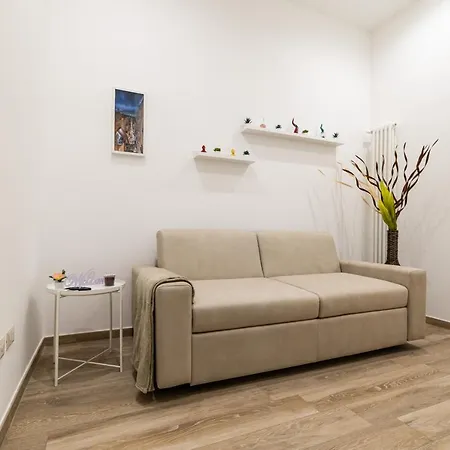 Adelis Appartement Napels